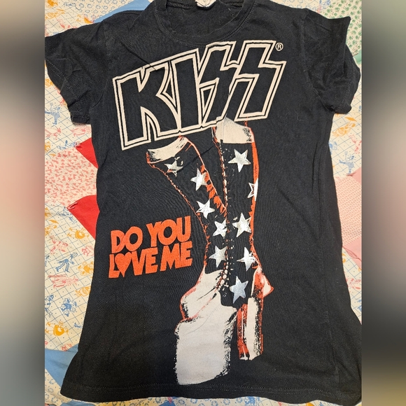 Women's KISS Rock Band Shirt - Picture 1 of 2